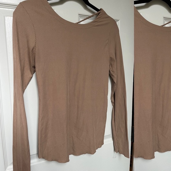 Daytrip Top - Picture 2 of 2